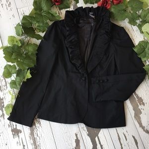 Unique black ruffle tuxedo/blazer size Large